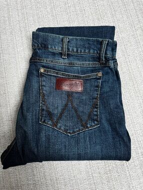 Men’s Wrangler Retro Slim Straight